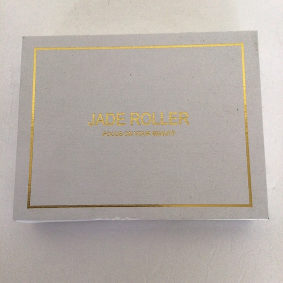 BAIMEI JADE ROLLER GUA SHA FACIAL TOOLS GIFT SET NWT - Picture 2 of 14